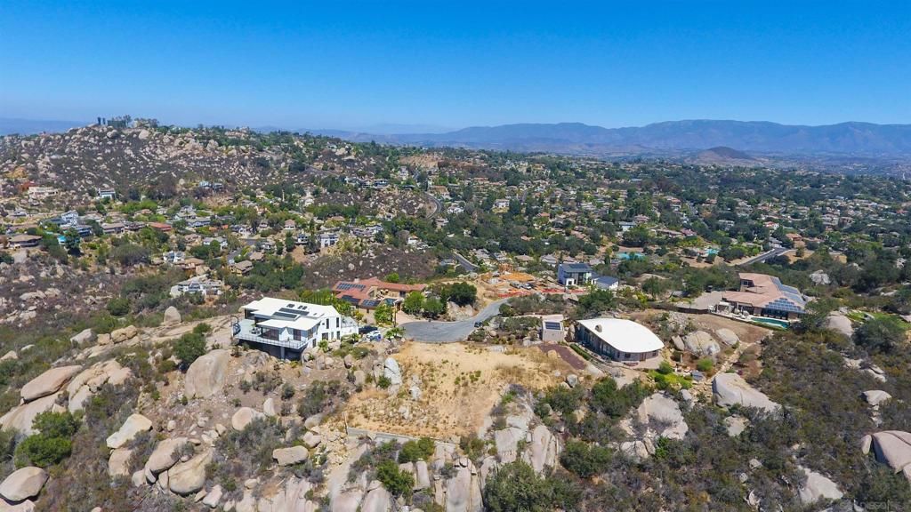 10011 Tall Oak Dr, Escondido, CA 92026 — photo 4