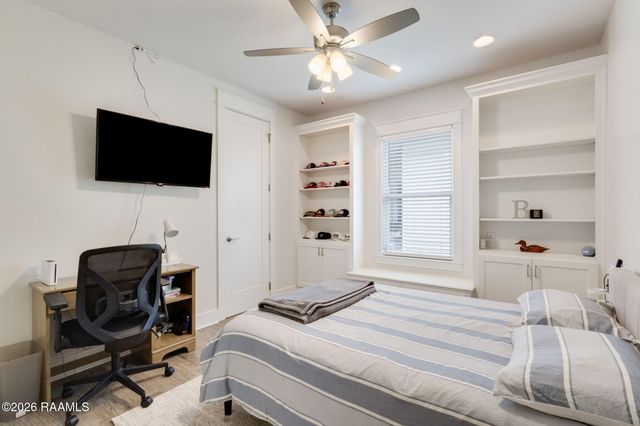 213 Cypress View Drive, Youngsville, LA 70592