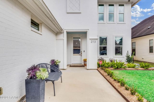 213 Cypress View Drive, Youngsville, LA 70592