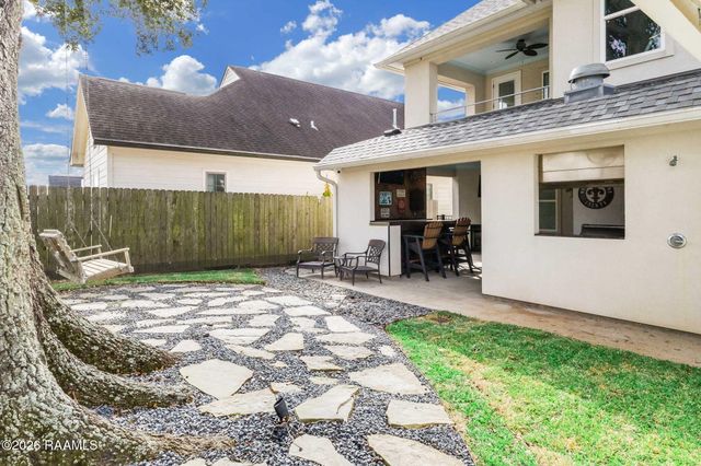 213 Cypress View Drive, Youngsville, LA 70592