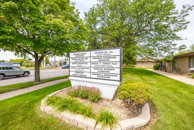 402 W Boughton Road 402A, Bolingbrook, IL 60440