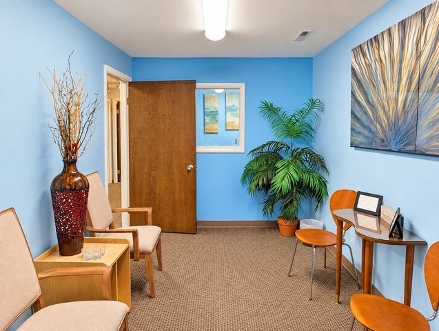 402 W Boughton Road 402A, Bolingbrook, IL 60440
