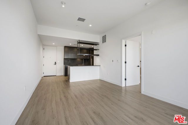 10700 Tabor Street 210, Los Angeles, CA 90034