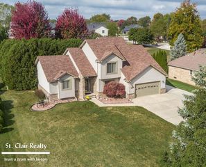 2118 N River Road, St Clair Twp, MI 48079