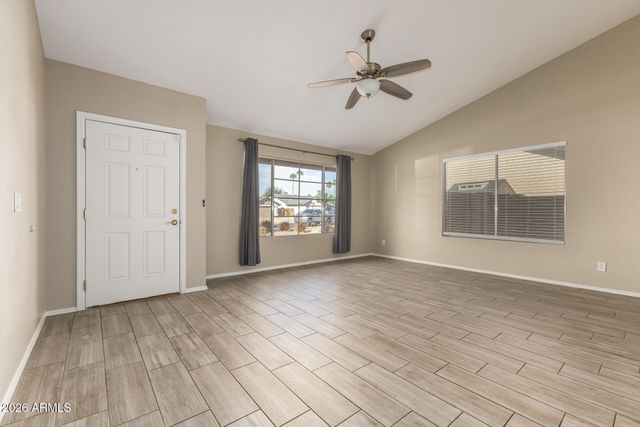 8057 W DREYFUS Drive, Peoria, AZ 85381