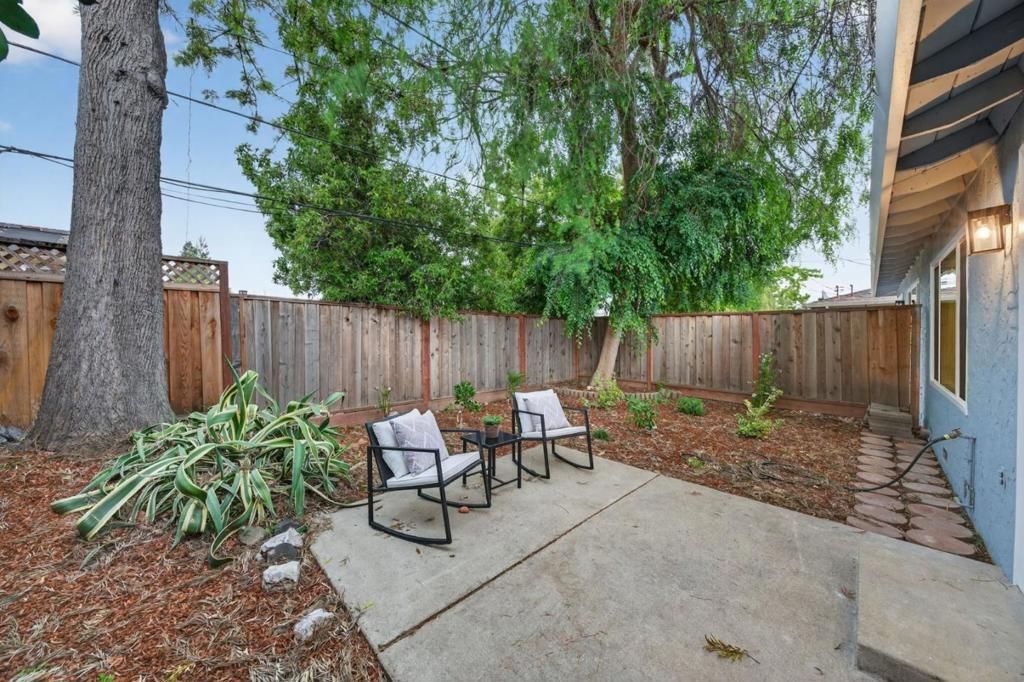 Image 47 of property listing at 1579 Branham Lane, San Jose, CA 95118