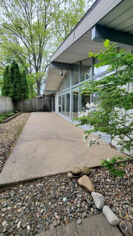 2614 Maple Street, Michigan City, IN 46360