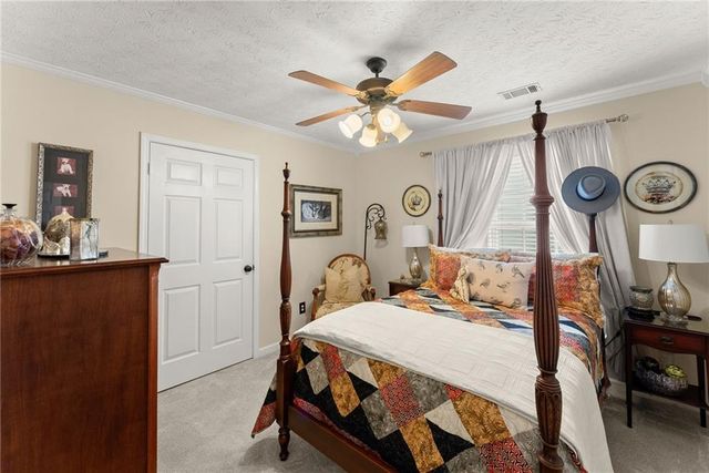3819 Walnut Grove Way, Gainesville, GA 30506