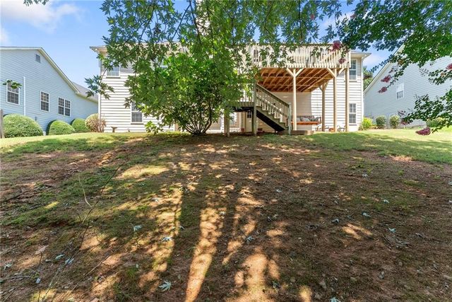3819 Walnut Grove Way, Gainesville, GA 30506