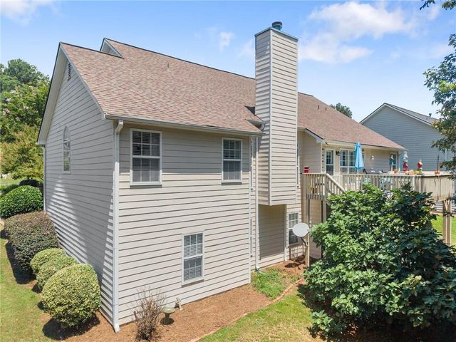 3819 Walnut Grove Way, Gainesville, GA 30506