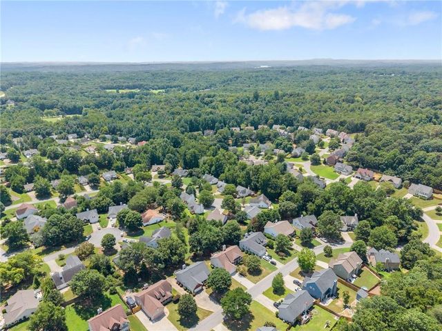 3819 Walnut Grove Way, Gainesville, GA 30506