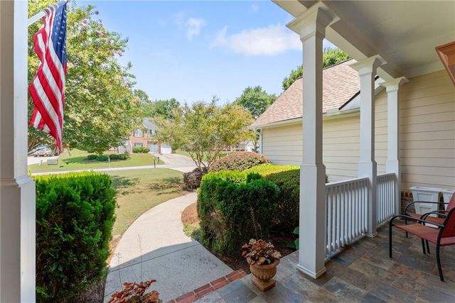 3819 Walnut Grove Way, Gainesville, GA 30506