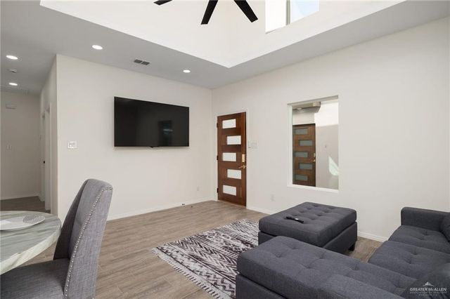 1605 Karen Drive A1, Alton, TX 78573