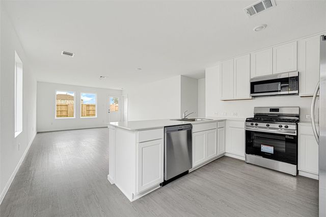 31410 Casacalenda Lane, Huffman, TX 77336