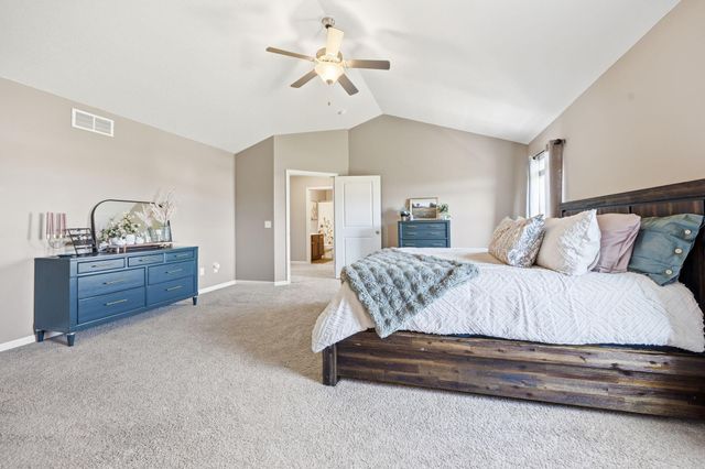 1088 Rosemary Court, Chaska, MN 55318