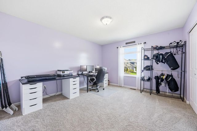 1088 Rosemary Court, Chaska, MN 55318