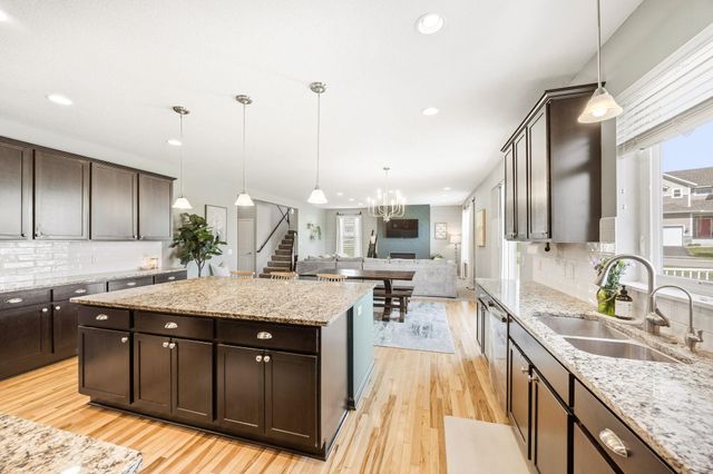 1088 Rosemary Court, Chaska, MN 55318