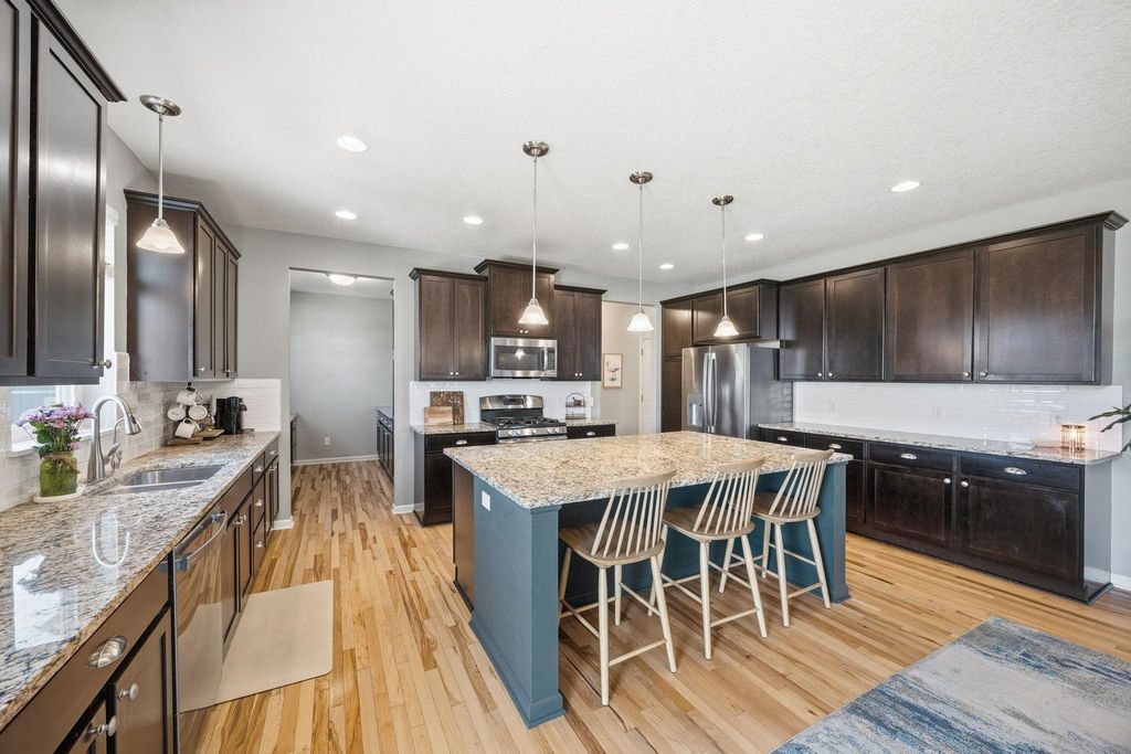 1088 Rosemary Court, Chaska, MN 55318