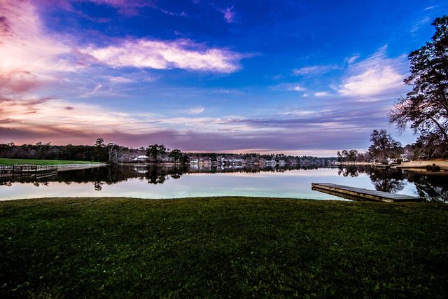 710 Quail Hollow Drive, Huntsville, TX 77340