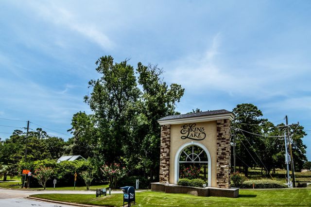 710 Quail Hollow Drive, Huntsville, TX 77340