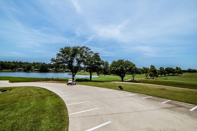 710 Quail Hollow Drive, Huntsville, TX 77340