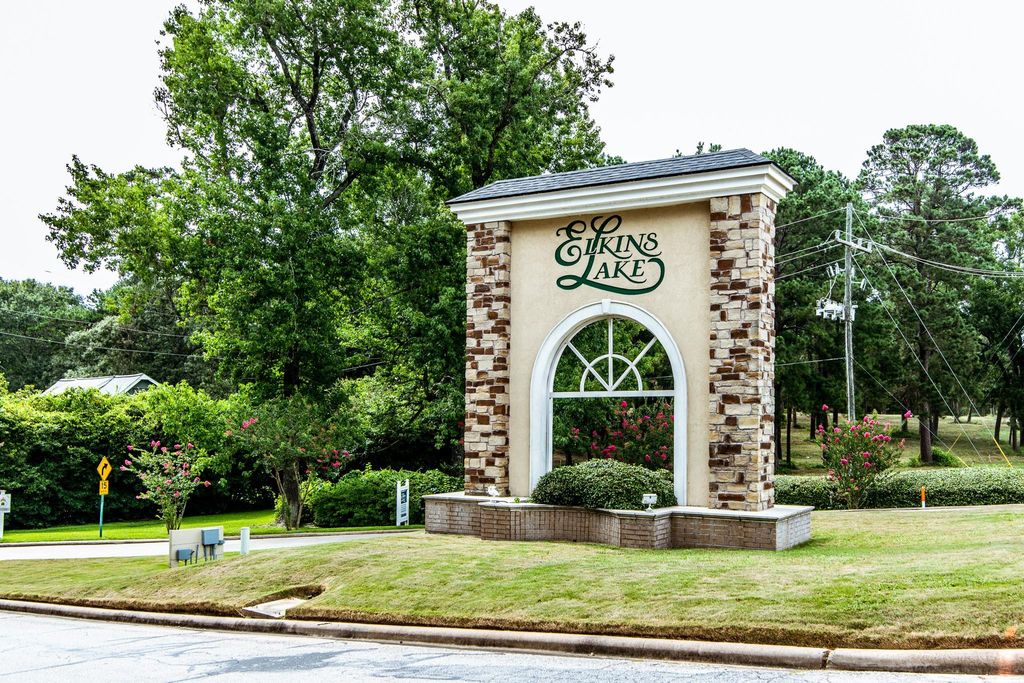 710 Quail Hollow Drive, Huntsville, TX 77340