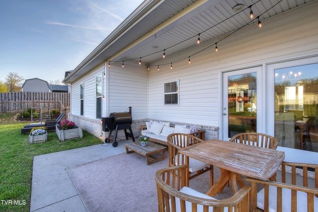 309 Miss Maude Patton Lane, Jonesborough, TN 37659