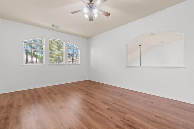 10 Majolica Place, The Woodlands, TX 77382