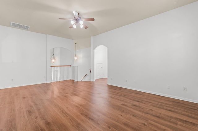 10 Majolica Place, The Woodlands, TX 77382