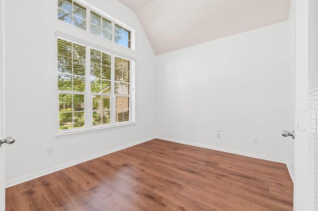 10 Majolica Place, The Woodlands, TX 77382