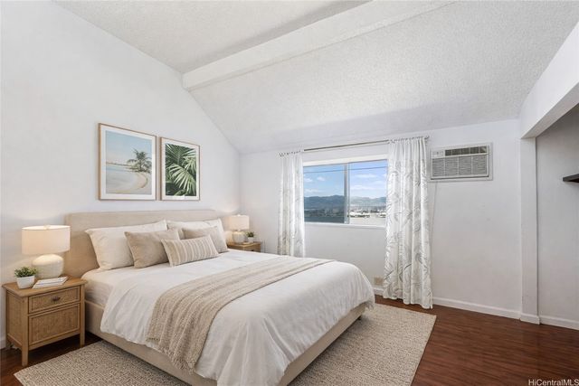 98-941 Moanalua Road 403, Aiea, HI 96701