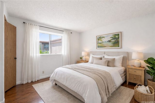 98-941 Moanalua Road 403, Aiea, HI 96701