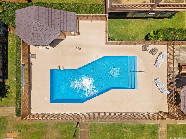 98-941 Moanalua Road 403, Aiea, HI 96701