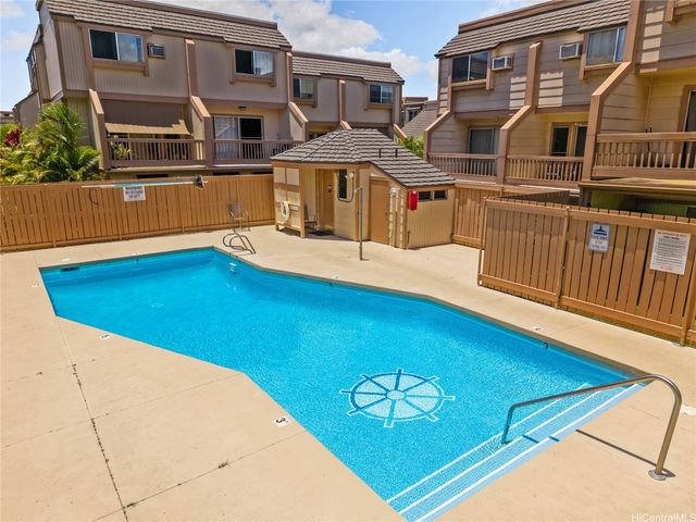 98-941 Moanalua Road 403, Aiea, HI 96701