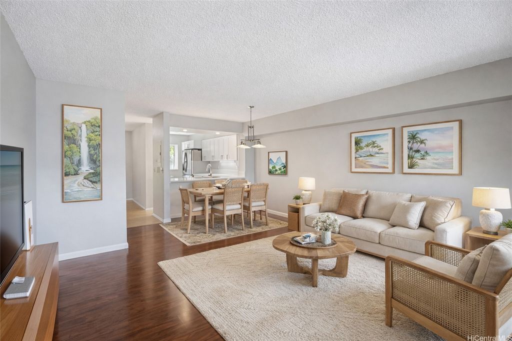 98-941 Moanalua Road 403, Aiea, HI 96701