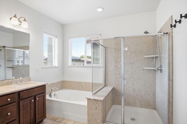 437 N Orinda Ct, Tracy, CA 95391