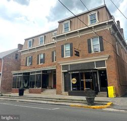 121 N MAIN STREET, Woodstock, VA 22664