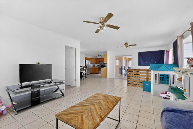 6 Songbird Lane, Los Lunas, NM 87031