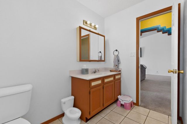 6 Songbird Lane, Los Lunas, NM 87031