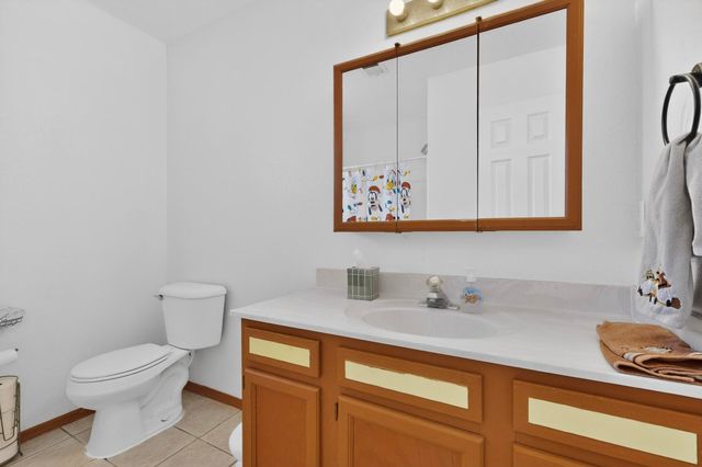 6 Songbird Lane, Los Lunas, NM 87031