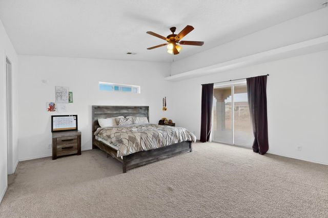 6 Songbird Lane, Los Lunas, NM 87031