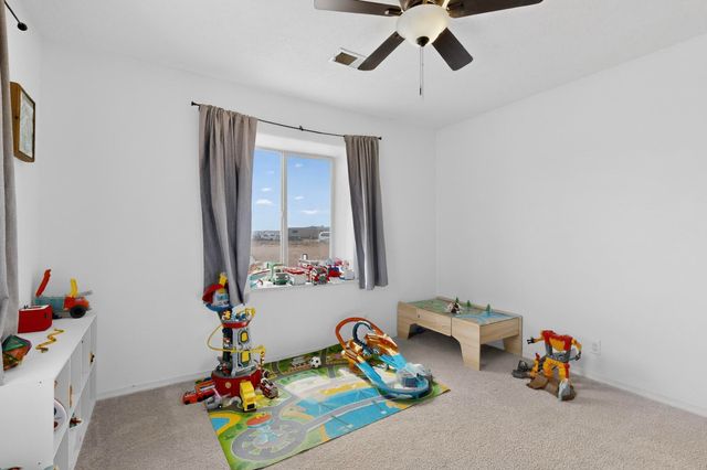 6 Songbird Lane, Los Lunas, NM 87031