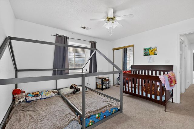 6 Songbird Lane, Los Lunas, NM 87031