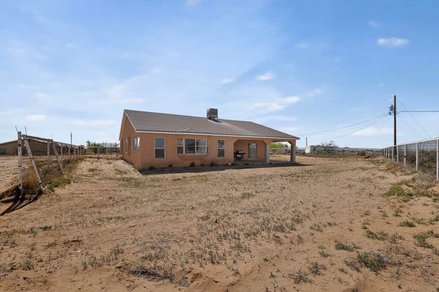 6 Songbird Lane, Los Lunas, NM 87031