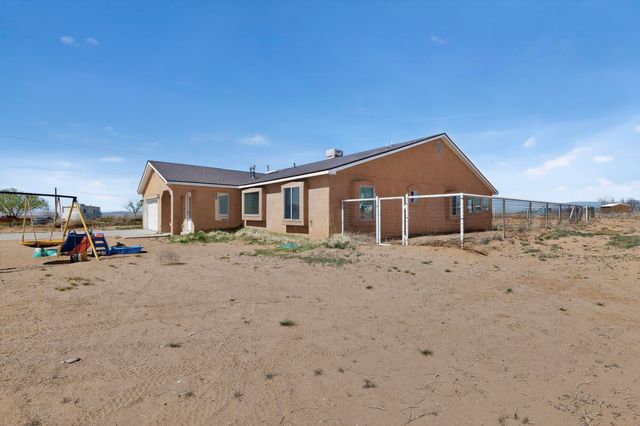 6 Songbird Lane, Los Lunas, NM 87031