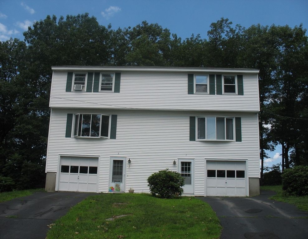 5 Greenhalge Street 5, Worcester, MA 01604