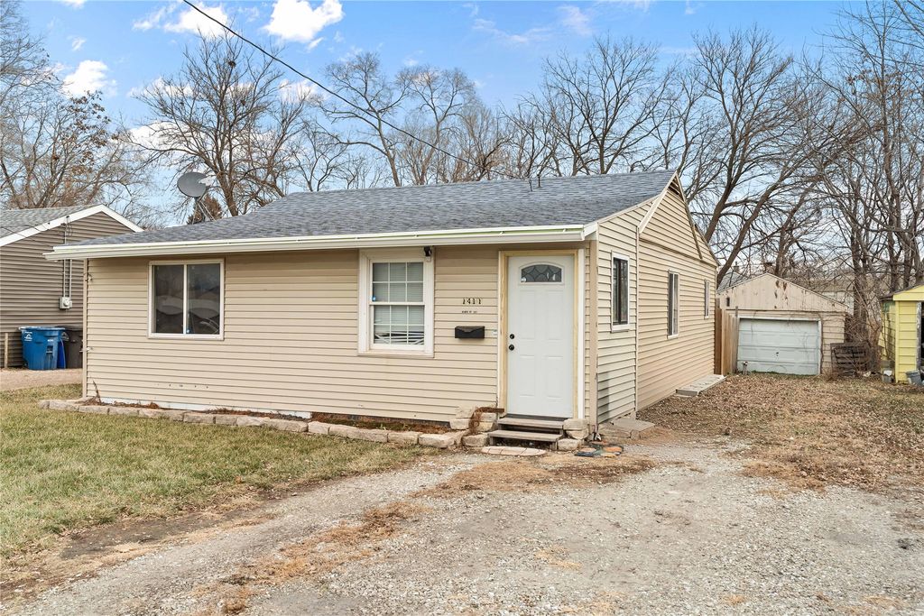 1411 Delaware Avenue, Des Moines, IA 50317