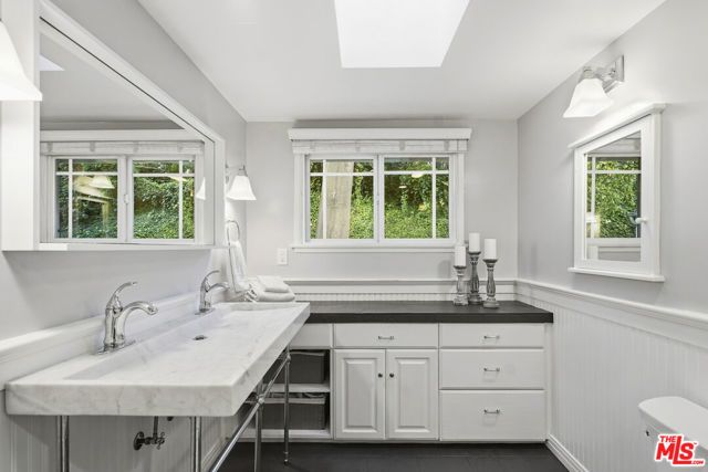 3629 Loadstone Drive, Sherman Oaks, CA 91403