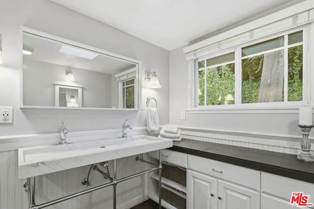 3629 Loadstone Drive, Sherman Oaks, CA 91403