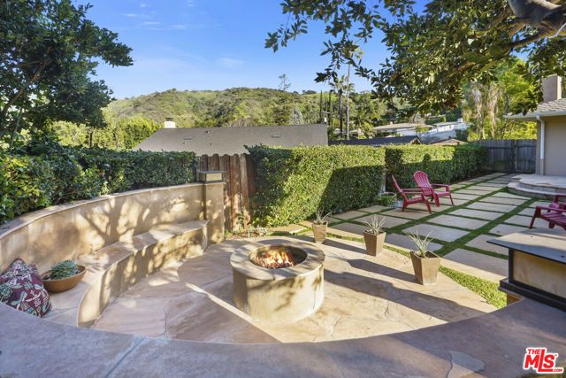 3629 Loadstone Drive, Sherman Oaks, CA 91403